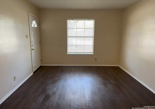 3rd image of 434 W Byrd Blvd, Universal City, TX 78148 | MLS# 2002190
