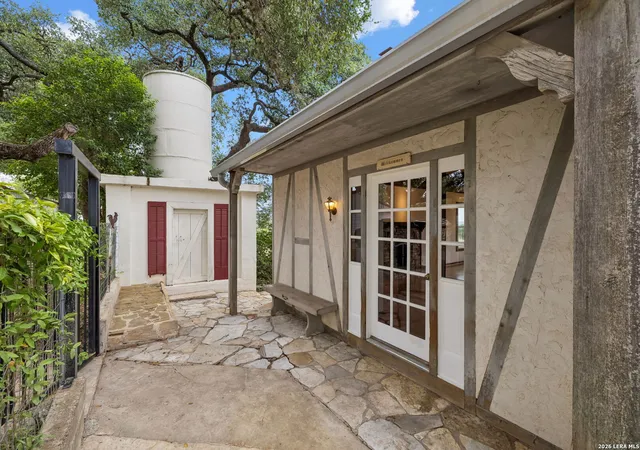 3rd image of 48 Holiday Rd, Comfort, TX 78013 | MLS# 2002268