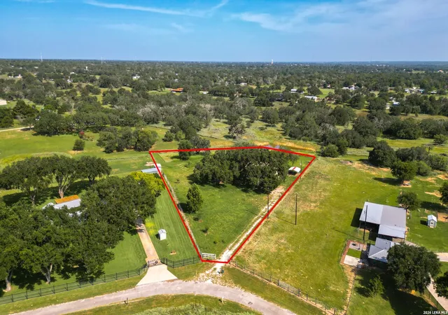 2nd image of 340 Joy Dr, San Antonio, TX 78223 | MLS# 2002317