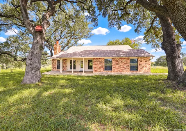 3rd image of 340 Joy Dr, San Antonio, TX 78223 | MLS# 2002317