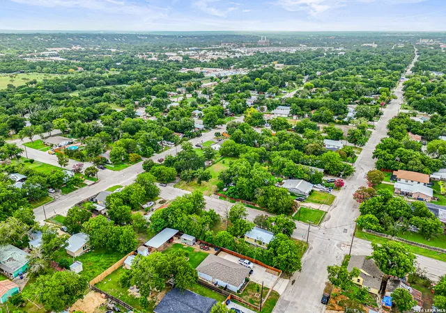 Photo 3 of Land for sale at 260 N Hackberry Ave, New Braunfels, TX 78130 | MLS# 2002322 | Listing updated on 2026-09-09