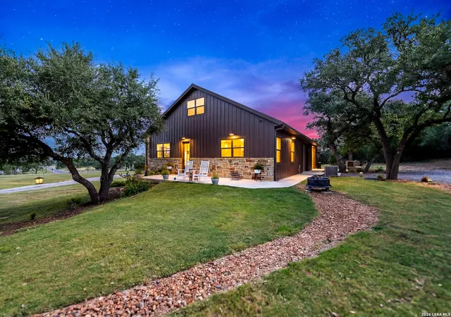 Photo 1 of Single family home for sale at 238 Sabinas Creek Ranch Rd, Boerne, TX 78006 | MLS# 2002339 | Listing updated on 2026-09-23