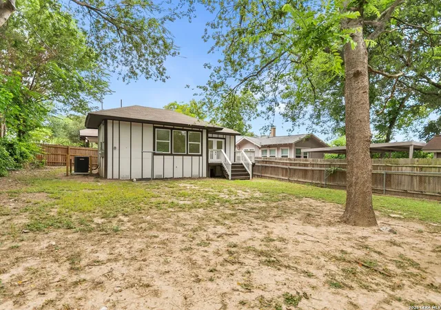 25th image of 419 W Huisache Avenue, San Antonio, TX 78212 | MLS# 2002349