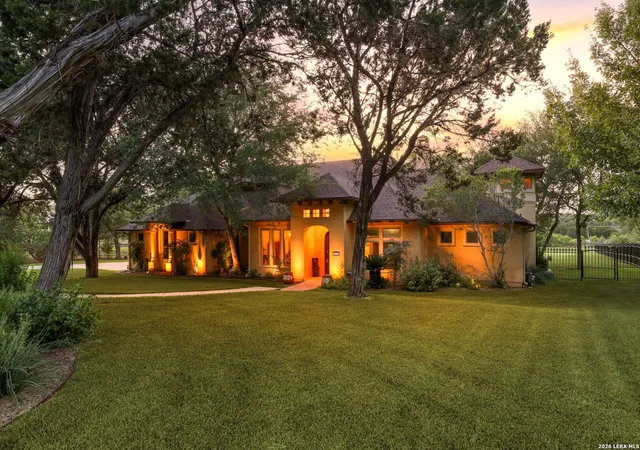 2nd image of 8803 Tuscan Hills Dr, San Antonio, TX 78266 | MLS# 2002374