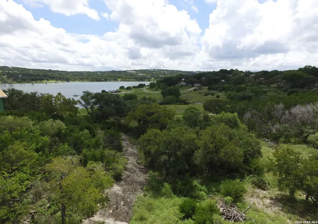 Photo 2 of Land for sale at 1516 Ensenada Dr, Canyon Lake, TX 78133 | MLS# 2002390 | Listing updated on 2026-09-09