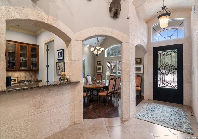 Photo 3 of Single family home for sale at 4 Cobham, San Antonio, TX 78218 | MLS# 2002395 | Listing updated on 2026-08-02