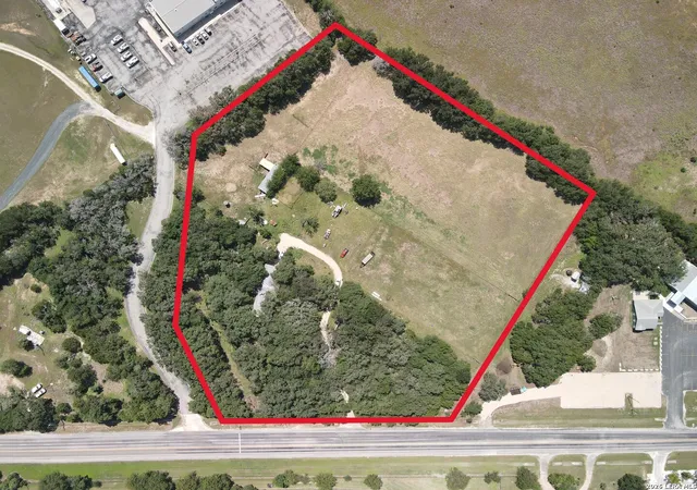 2nd image of 1526 State Hwy 173 S, Bandera, TX 78003 | MLS# 2002402