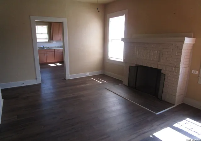 Photo 3 of Single family home for sale at 638 Canton, San Antonio, TX 78202 | MLS# 2002407 | Listing updated on 2026-09-11