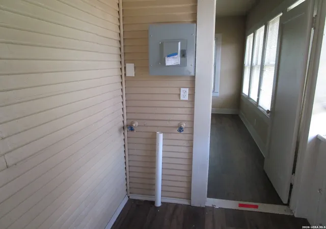 9th image of 638 Canton, San Antonio, TX 78202 | MLS# 2002407