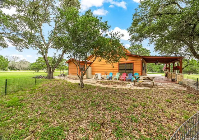 5th image of 133 Buckskin Trl, Bandera, TX 78003 | MLS# 2002468