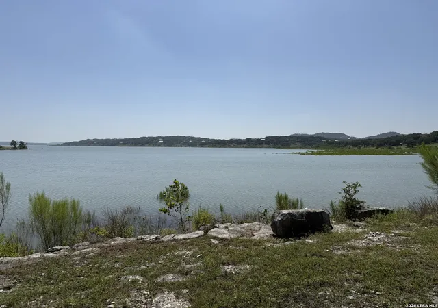 3rd image of 265 Oak Hideaway Dr, Canyon Lake, TX 78133 | MLS# 2002485