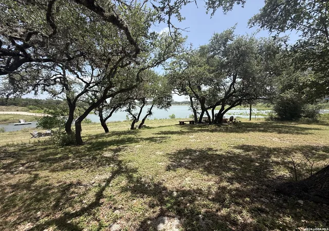 5th image of 265 Oak Hideaway Dr, Canyon Lake, TX 78133 | MLS# 2002485