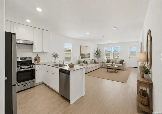 Photo 1 of Single family home for sale at 5970 Vestige Bnd, Bulverde, TX 78163 | MLS# 2002498 | Listing updated on 2026-09-18