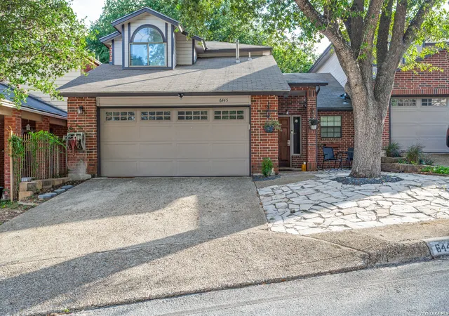 Photo 3 of Multi family home for sale at 6443 Brookway Dr, San Antonio, TX 78240 | MLS# 2002502 | Listing updated on 2026-10-07