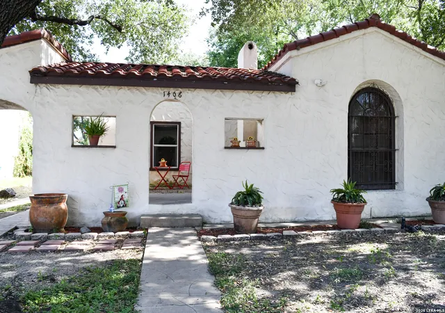 Photo 2 of Single family home for sale at 1406 Fulton Ave, San Antonio, TX 78201 | MLS# 2002519 | Listing updated on 2026-08-14