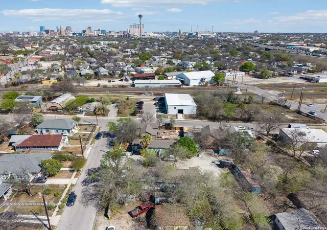 4th image of 204 And 210 Hunstock, San Antonio, TX 78210 | MLS# 2002534
