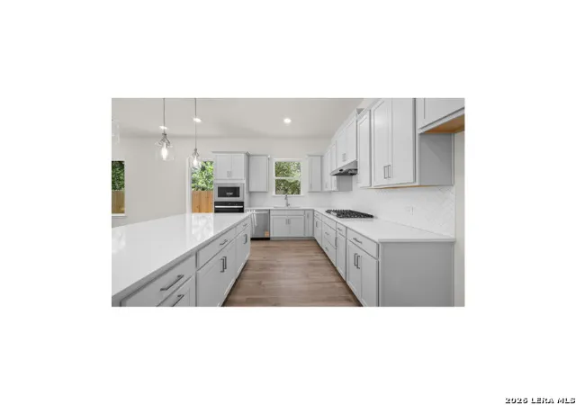 2nd image of 113 Sunrise Ridge, Universal City, TX 78148 | MLS# 2002551