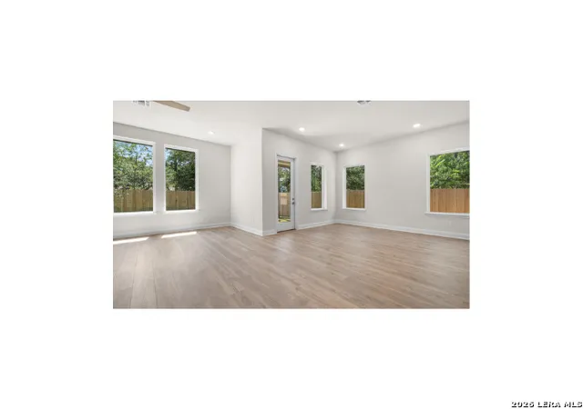 Photo 3 of Single family home for sale at 113 Sunrise Ridge, Universal City, TX 78148 | MLS# 2002551 | Listing updated on 2026-09-16