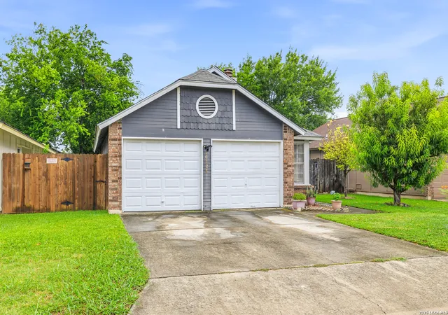 2nd image of 10126 Pebblestone, San Antonio, TX 78250 | MLS# 2002555