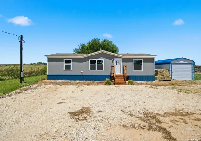 2nd image of 2870 County Road 120, Floresville, TX 78114 | MLS# 2002561