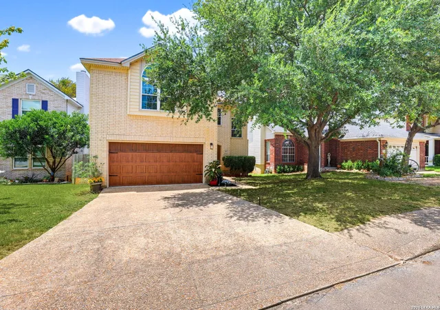 Photo 2 of Sale Pending at 38 Morgans Blf, San Antonio, TX 78216 | MLS# 2002565 | Listing updated on 2026-09-14