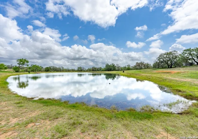 4th image of 24 Sir David Ln, Poteet, TX 78065 | MLS# 2002577