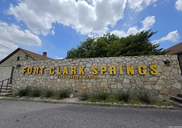 Photo 1 of Single family home for sale at 10 Paine, Brackettville, TX 78832 | MLS# 2002595 | Listing updated on 2026-09-08