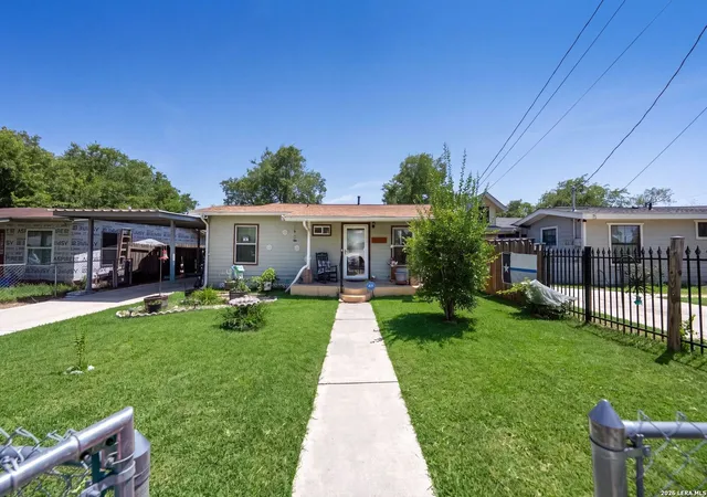 Photo 1 of Single family home for sale at 114 Smallwood Dr, San Antonio, TX 78210 | MLS# 2002598 | Listing updated on 2026-09-14