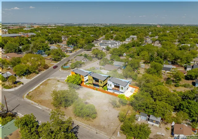 26th image of 108 Vine St #102, San Antonio, TX 78210 | MLS# 2002601