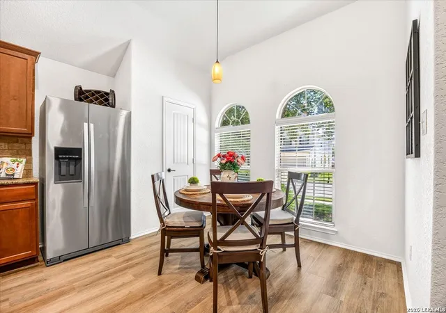 Photo 4 of Sale Pending at 208 Bareback Bnd, Cibolo, TX 78108 | MLS# 2002602 | Listing updated on 2026-08-11