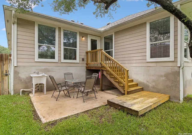 28th image of 126 Lindseys Cove, San Antonio, TX 78258 | MLS# 2002612