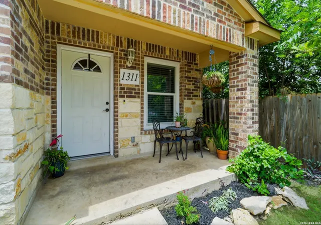 Photo 3 of Single family home for sale at 1311 Rivas St, San Antonio, TX 78207 | MLS# 2002621 | Listing updated on 2026-09-08