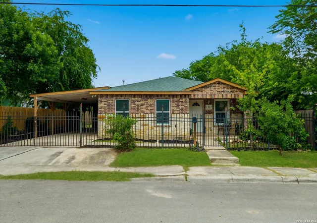 Photo 1 of Single family home for sale at 1311 Rivas St, San Antonio, TX 78207 | MLS# 2002621 | Listing updated on 2026-09-08