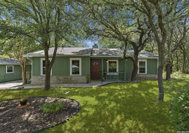 Photo 1 of Single family home for sale at 211 Doeskin Dr, Boerne, TX 78006 | MLS# 2002622 | Listing updated on 2026-08-31