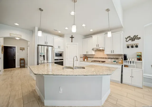 5th image of 11115 Butterfly Bush, San Antonio, TX 78245 | MLS# 2002627