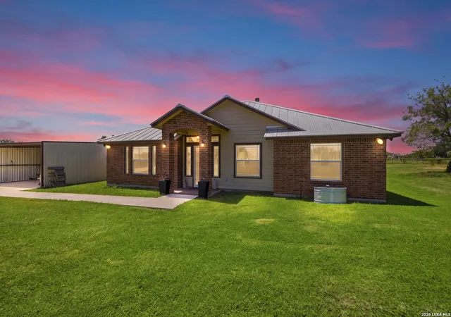 1st image of 12778 Fm 1346, St. Hedwig, TX 78152 | MLS# 2002635
