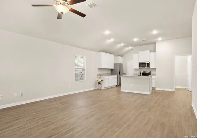 Photo 3 of Single family home for sale at 1008 Windflower, New Braunfels, TX 78130 | MLS# 2002666 | Listing updated on 2026-09-21