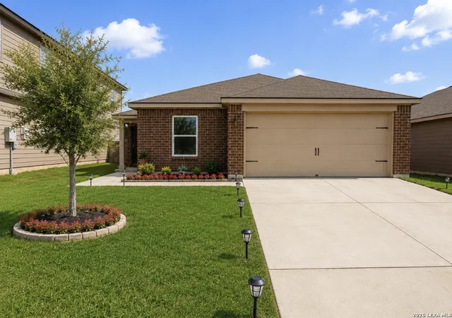 2nd image of 15018 Silver Tree, Von Ormy, TX 78073 | MLS# 2002673