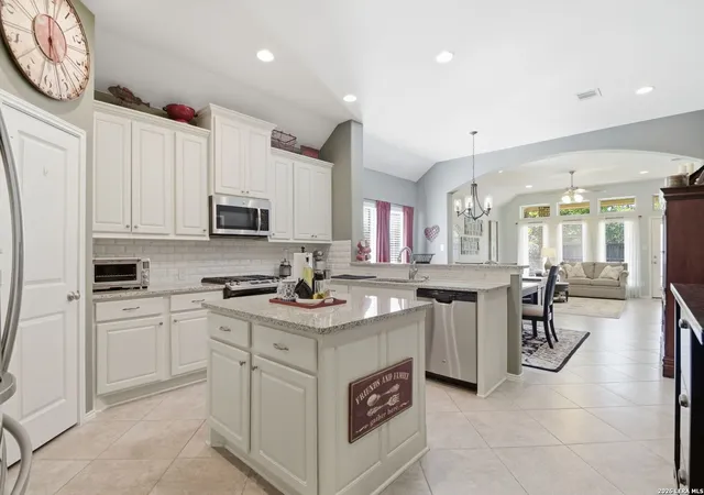 Photo 1 of Single family home for sale at 2431 Merritt Vis, San Antonio, TX 78253 | MLS# 2002682 | Listing updated on 2026-09-24