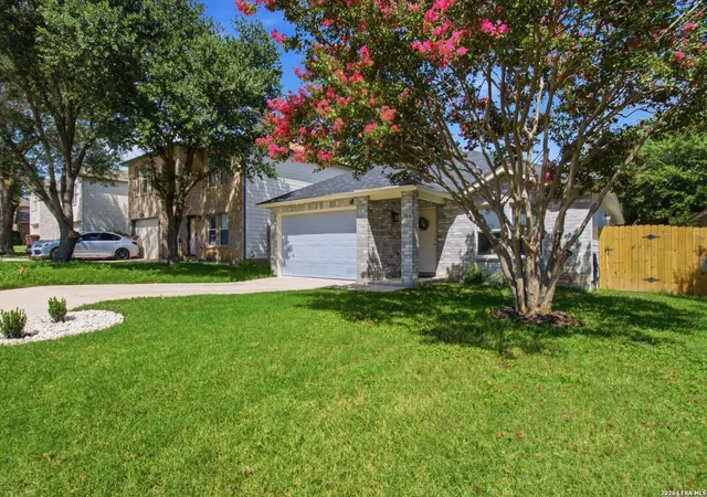 Photo 3 of Single family home for sale at 7918 Winterstone Dr, San Antonio, TX 78254 | MLS# 2002689 | Listing updated on 2026-09-17