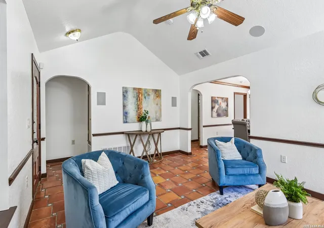 Photo 4 of Sale Pending at 614 Claude W Black, San Antonio, TX 78203 | MLS# 2002704 | Listing updated on 2026-08-27