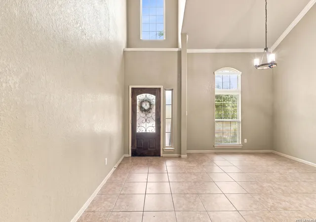 4th image of 10903 Fox Glove Fld, Helotes, TX 78023 | MLS# 2002745