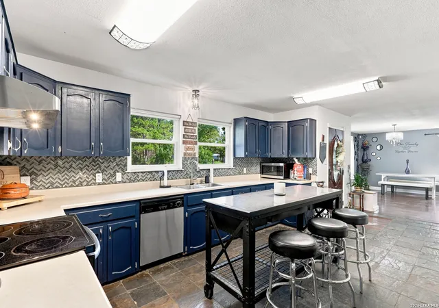 Photo 4 of Single family home for sale at 9658 S Foster Rd, San Antonio, TX 78222 | MLS# 2002758 | Listing updated on 2026-09-08