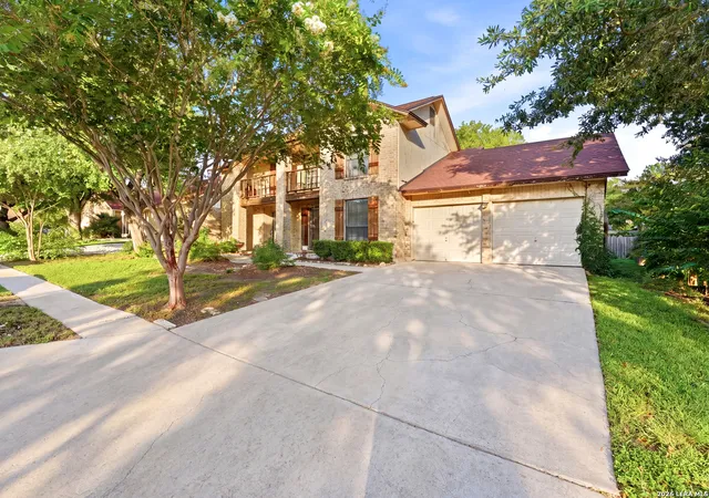 Photo 3 of Single family home for sale at 7226 Trace Buckle, San Antonio, TX 78240 | MLS# 2002777 | Listing updated on 2026-09-20