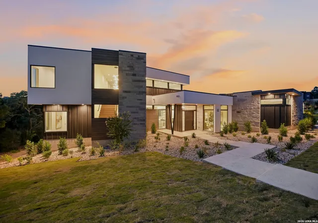 2nd image of 62 Via Aragon, San Antonio, TX 78257 | MLS# 2002792