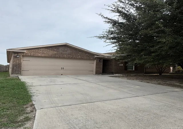 Photo 3 of Sale Pending at 6526 Luckey Square, San Antonio, TX 78252 | MLS# 2002799 | Listing updated on 2026-08-31