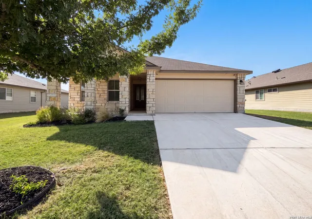 1st image of 955 Pumpkin Rdg, New Braunfels, TX 78130 | MLS# 2002831