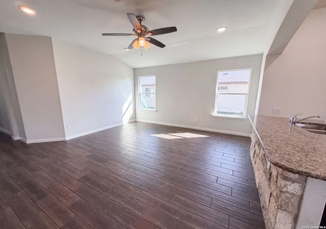 3rd image of 955 Pumpkin Rdg, New Braunfels, TX 78130 | MLS# 2002831