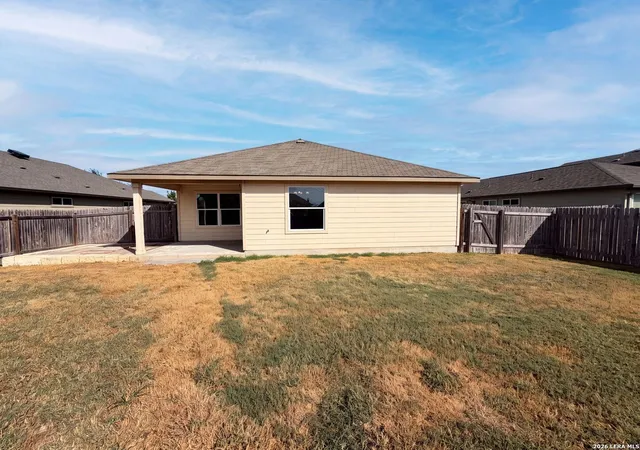 5th image of 955 Pumpkin Rdg, New Braunfels, TX 78130 | MLS# 2002831