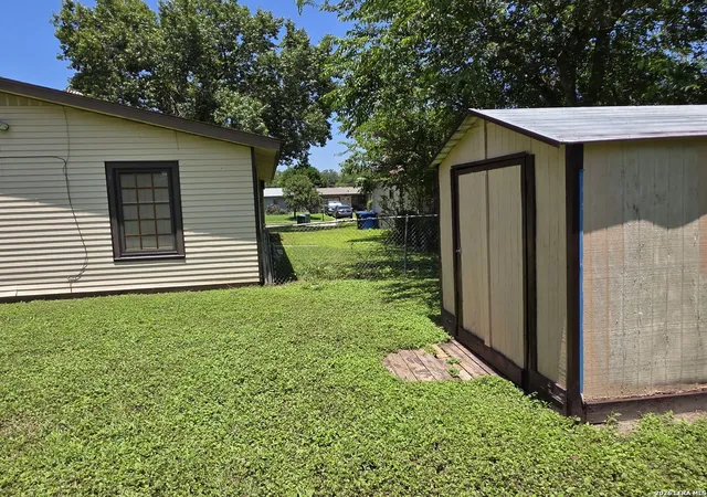 24th image of 154 Felton Dr, San Antonio, TX 78226 | MLS# 2002835